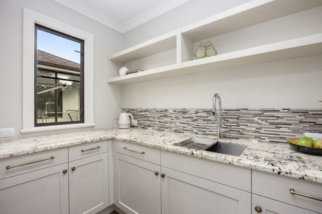 Photo of property in 9 St Andrews Way, Albany, Auckland, 0632