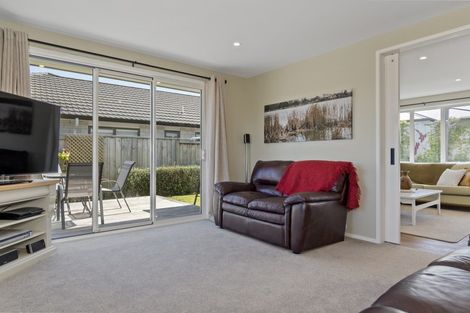 Photo of property in 27 Puhirake Crescent, Pyes Pa, Tauranga, 3112