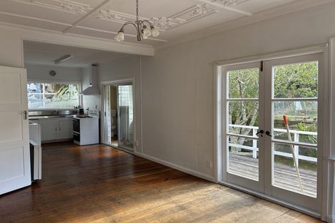 Photo of property in 5 Westland Road, Mount Cook, Wellington, 6021