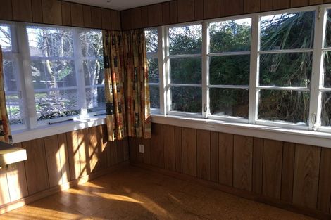 Photo of property in 21 Broadbent Street, Riccarton, Christchurch, 8041