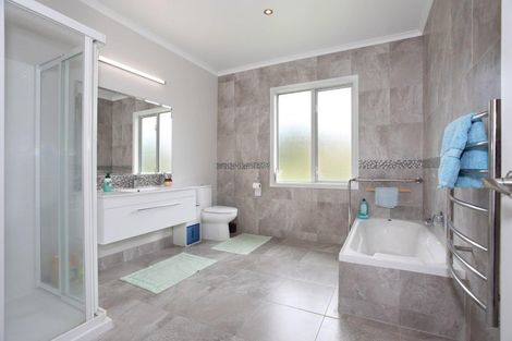 Photo of property in 28 Homelands Avenue, Feilding, 4702