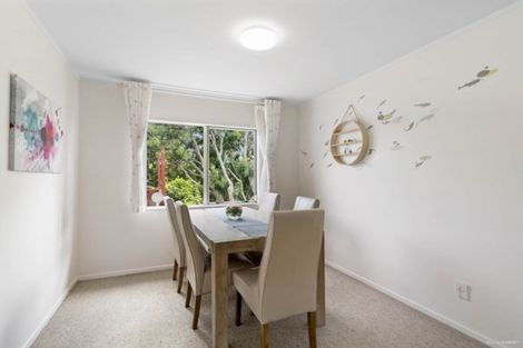 Photo of property in 10 Broadfield Street, Massey, Auckland, 0614