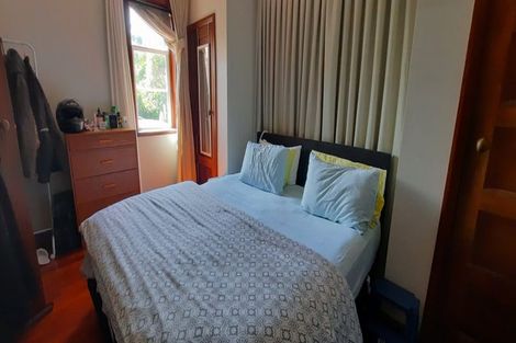 Photo of property in 120 Cashmere Avenue, Khandallah, Wellington, 6035