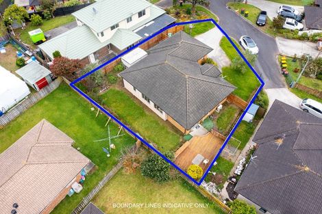 Photo of property in 14 Brunswick Rise, Mangere, Auckland, 2022