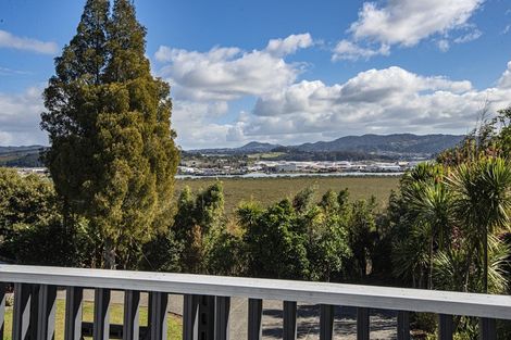 Photo of property in 118 Old Onerahi Road, Onerahi, Whangarei, 0110