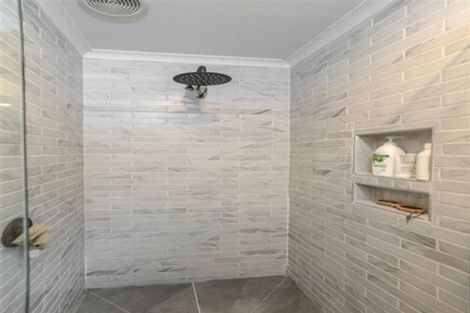 Photo of property in 163 Kimihia Road, Huntly, 3771