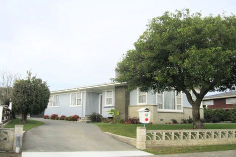 Photo of property in 18 Rochester Street, Tamatea, Napier, 4112