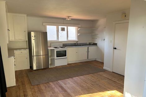 Photo of property in 2/14 Shaftesbury Street, Avonhead, Christchurch, 8042