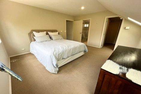 Photo of property in 60 Grammar School Road, Pakuranga, Auckland, 2010