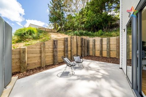 Photo of property in 5 Te Ara O Tahumate, Stokes Valley, 5019