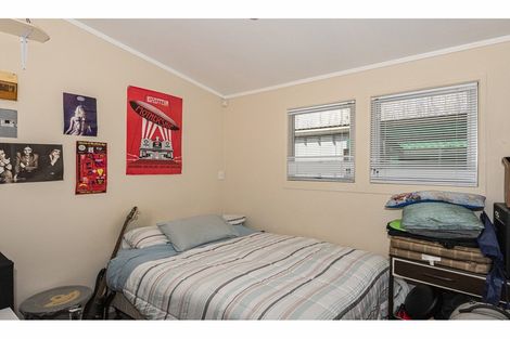 Photo of property in 1 Clarkson Crescent, Maunu, Whangarei, 0110