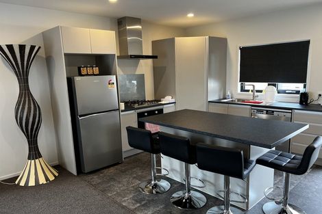Photo of property in 12a Margaret Place, Milford, Auckland, 0620