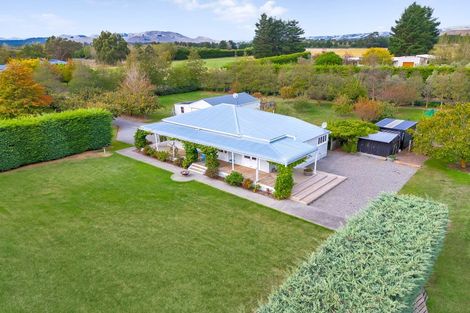 Photo of property in 14 Campbell Drive, Martinborough, 5711