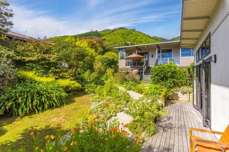 Photo of property in 10 Tui Crescent, Waikanae, 5036