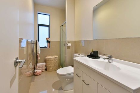 Photo of property in 69 Battalion Drive, Papakura, 2110