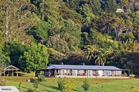 Photo of property in 6 Marriner Street, Kohukohu, 0491