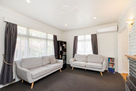 Photo of property in 97 Churchill Avenue, Hokowhitu, Palmerston North, 4410