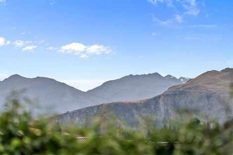 Photo of property in 20 Mount Nicholas Avenue, Wanaka, 9305