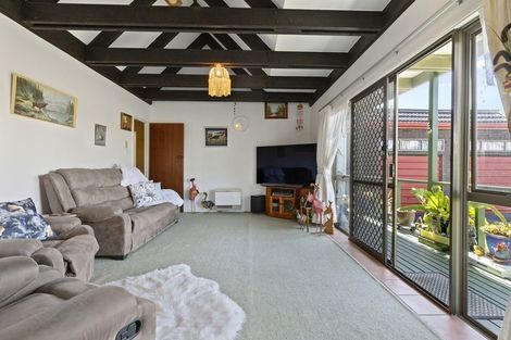 Photo of property in 9 Kowhai Avenue, Morrinsville, 3300