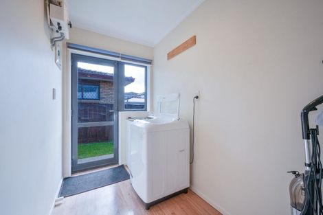 Photo of property in 64a Clevedon Road, Papakura, 2110