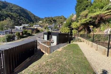 Photo of property in 9a Russell Street, Picton, 7220
