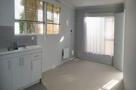 Photo of property in 107 Ryder Crescent, Levin, 5510