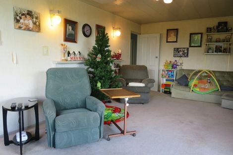 Photo of property in 1101 Queen Sh25 Street, Thames, 3500