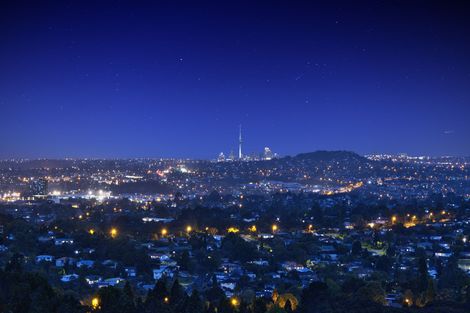 Photo of property in 3 Park Road, Titirangi, Auckland, 0604