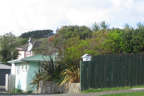 Photo of property in 41 Levant Street, Cannons Creek, Porirua, 5024