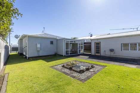 Photo of property in 20 Princes Street, Fitzroy, New Plymouth, 4312