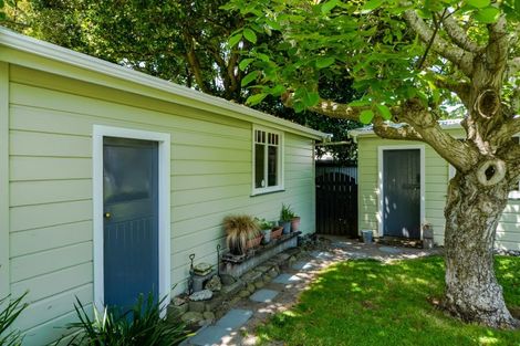 Photo of property in 54 King Street, Opunake, 4616