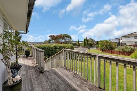 Photo of property in 26 Manaia View Road, One Tree Point, 0118