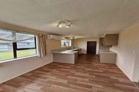 Photo of property in 28 Chapman Place, Fairy Springs, Rotorua, 3015