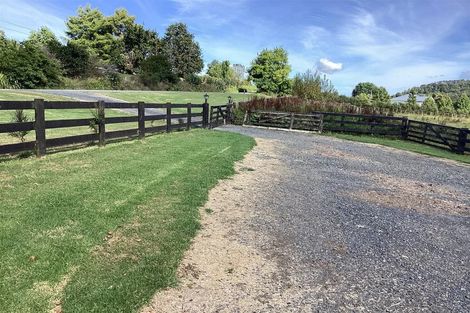 Photo of property in 532 Ness Valley Road, Ness Valley, Papakura, 2585