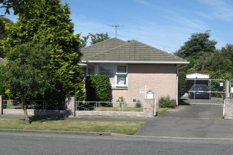 Photo of property in 32 Damien Place, Bromley, Christchurch, 8062