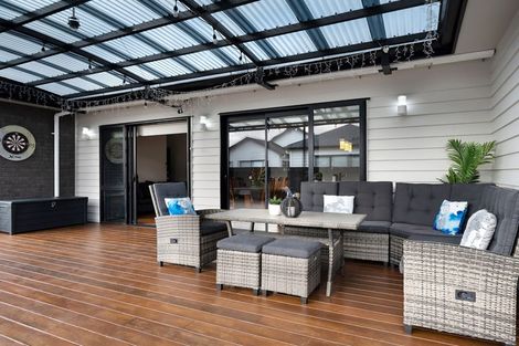 Photo of property in 145 Matua Road, Huapai, Kumeu, 0810