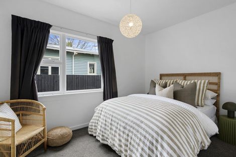 Photo of property in 130 Saint Martins Road, Saint Martins, Christchurch, 8022