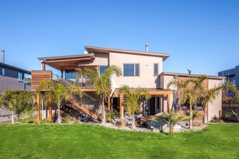 Photo of property in 174 Lisland Drive, Kinloch, Taupo, 3377