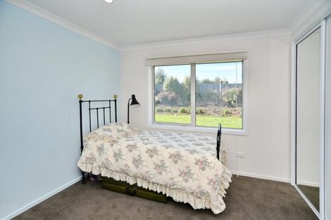 Photo of property in 79 Willowside Place, Amberley, 7410