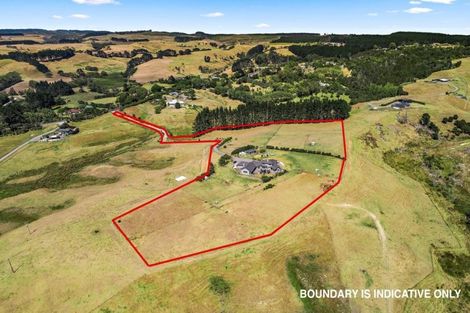Photo of property in 288 Rimmer Road, Helensville, 0875