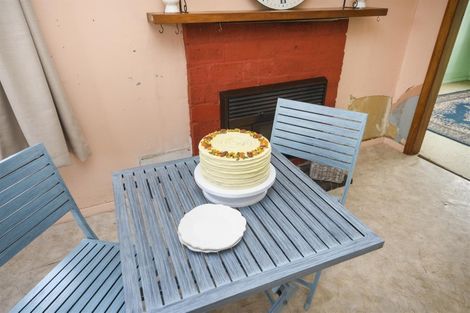 Photo of property in 12 Rira Street, Marton, 4710