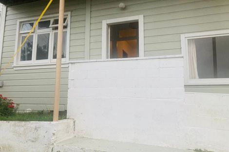 Photo of property in 21a Matai Road, Stanmore Bay, Whangaparaoa, 0932