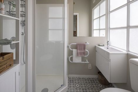 Photo of property in 18 Kilgour Street, Roslyn, Dunedin, 9010