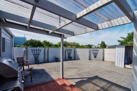 Photo of property in 25 Clifton Avenue, Carterton, 5713