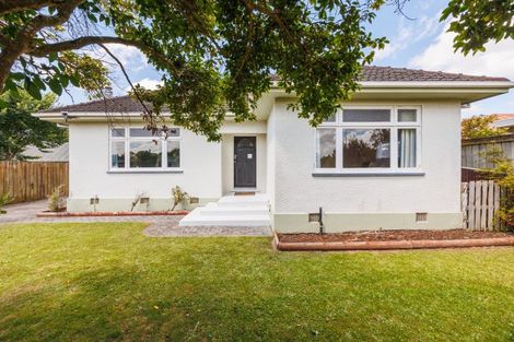 Photo of property in 11 Moore Street, West End, Palmerston North, 4412