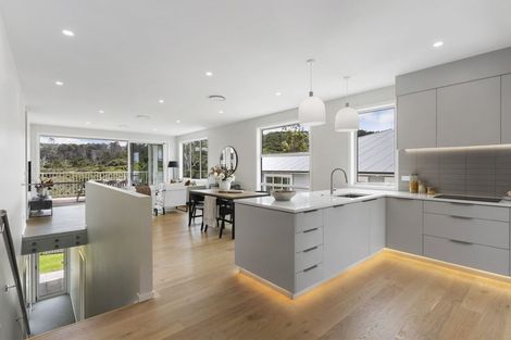 Photo of property in 202 Landmark Terrace, Orewa, 0931