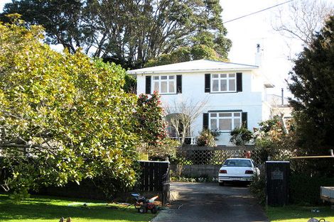 Photo of property in 18 Dartmoor Avenue, Westown, New Plymouth, 4310