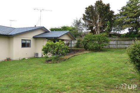 Photo of property in 26 Reybert Place, Massey, Auckland, 0614