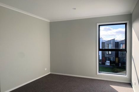 Photo of property in 8/2 Rangitamiro Place, Hobsonville, Auckland, 0616
