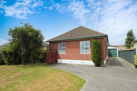 Photo of property in 12 Churchill Avenue, Gore, 9710